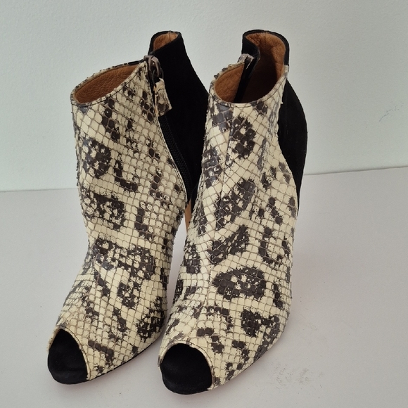 ALEXAWAGNER Snakeskin & Black Open-Toe Heeled Boots – US 8.5 / EU 39 - Picture 10 of 15